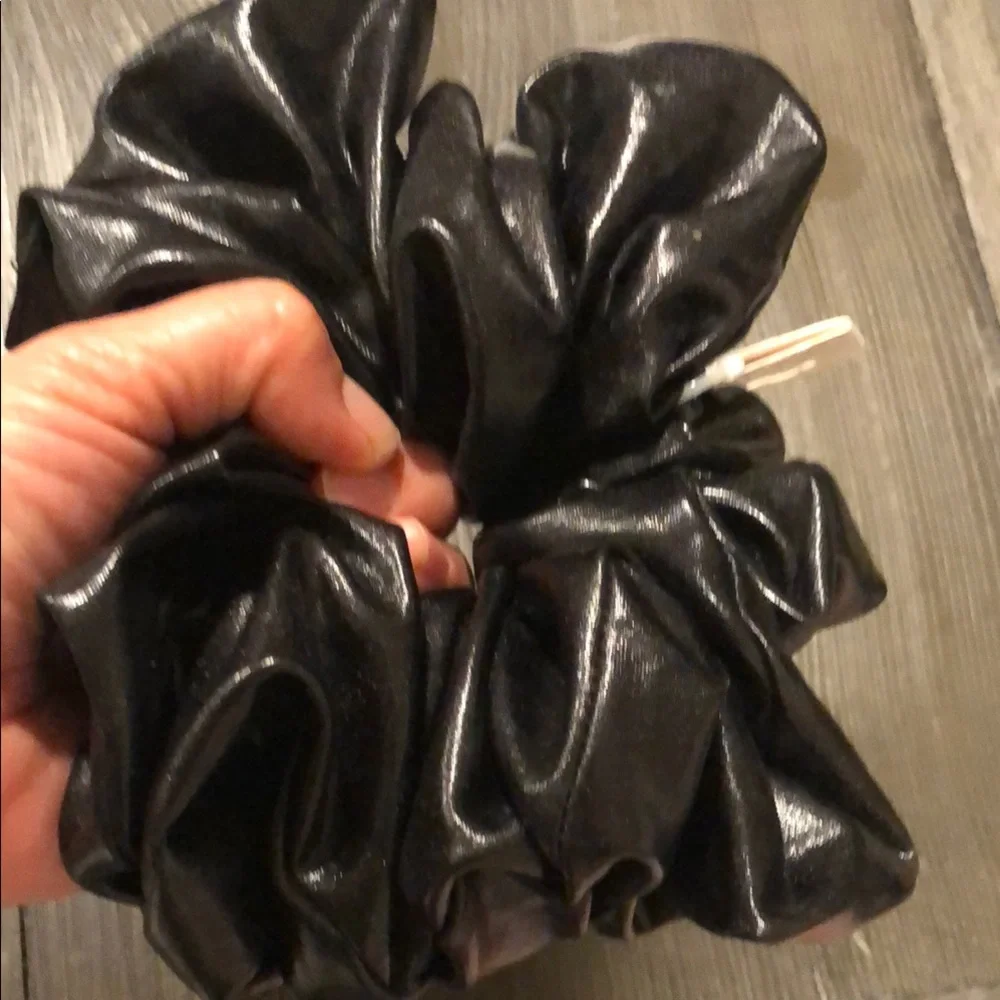 Pink Pewter Black Scrunchie